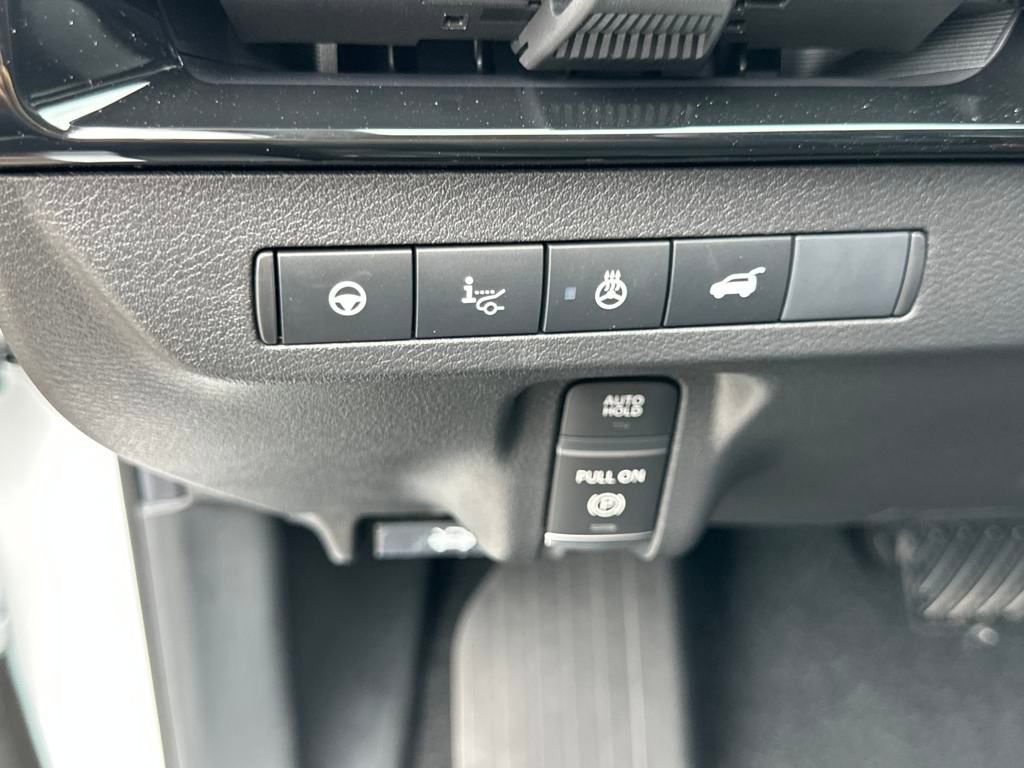 New 2025 Nissan Murano Platinum image 13