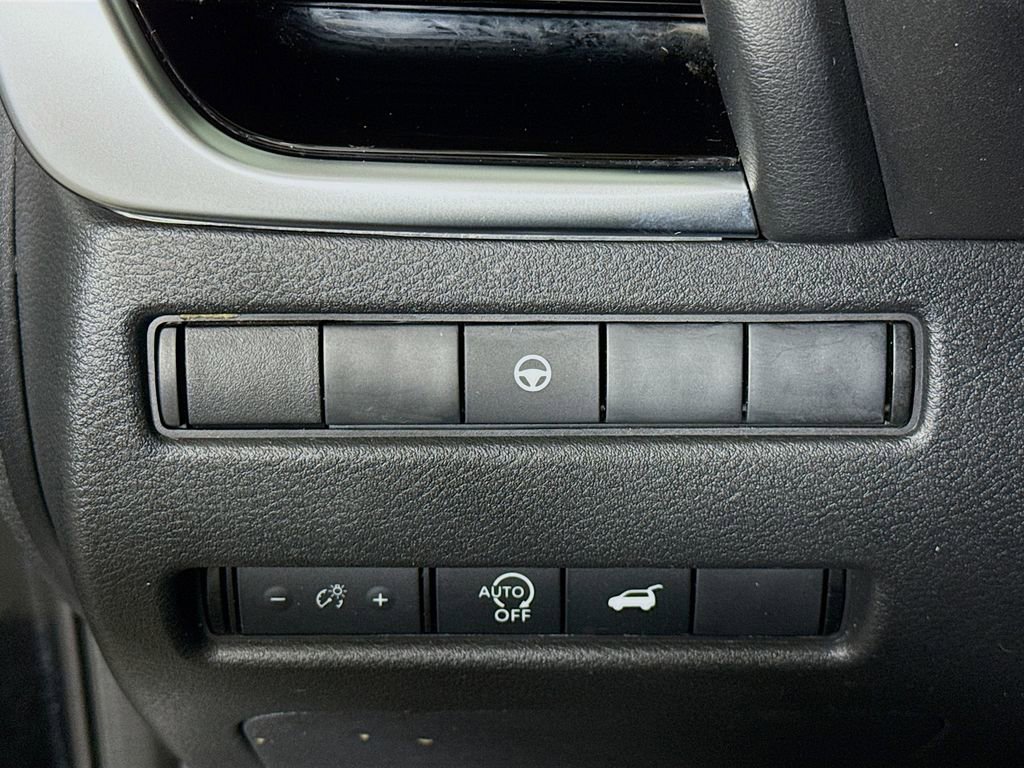 Certified 2024 Nissan Rogue SL image 20