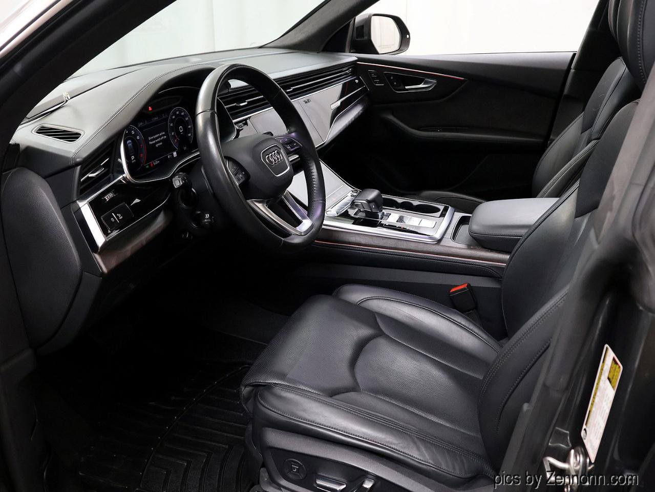 Used 2019 Audi Q8 Prestige AWD/4WD image 12