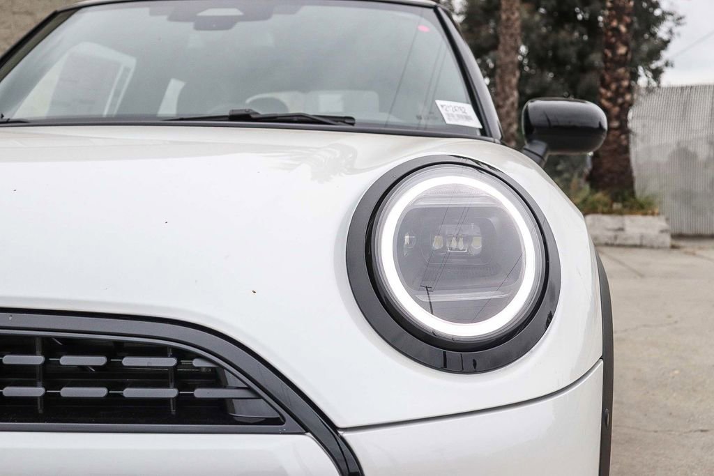New 2026 MINI Cooper 2-Door Hardtop image 8
