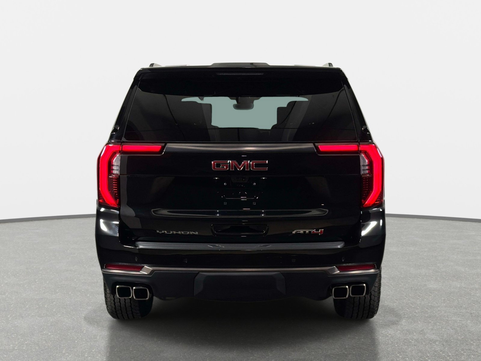 Used 2026 GMC Yukon AT4 Ultimate w/ LPO, Floor Liner Package AWD/4WD image 4