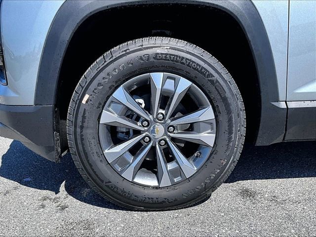 New 2026 Chevrolet Equinox LT w/ Convenience Package II FWD image 7
