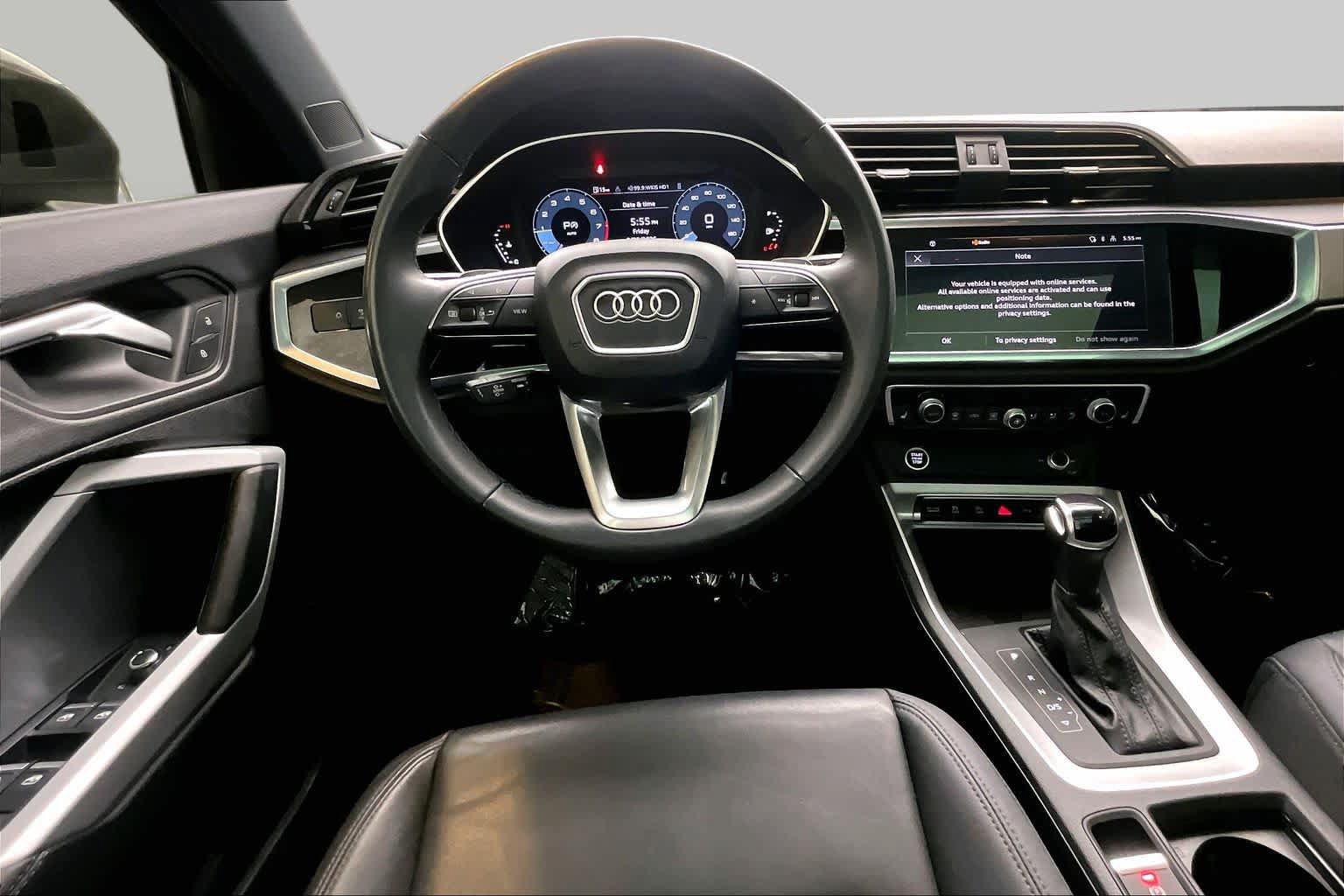 Used 2024 Audi Q3 2.0T Premium w/ Convenience Package AWD/4WD image 6