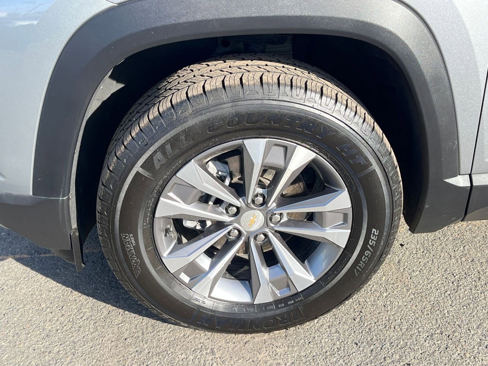 Used 2025 Chevrolet Equinox LT image 34