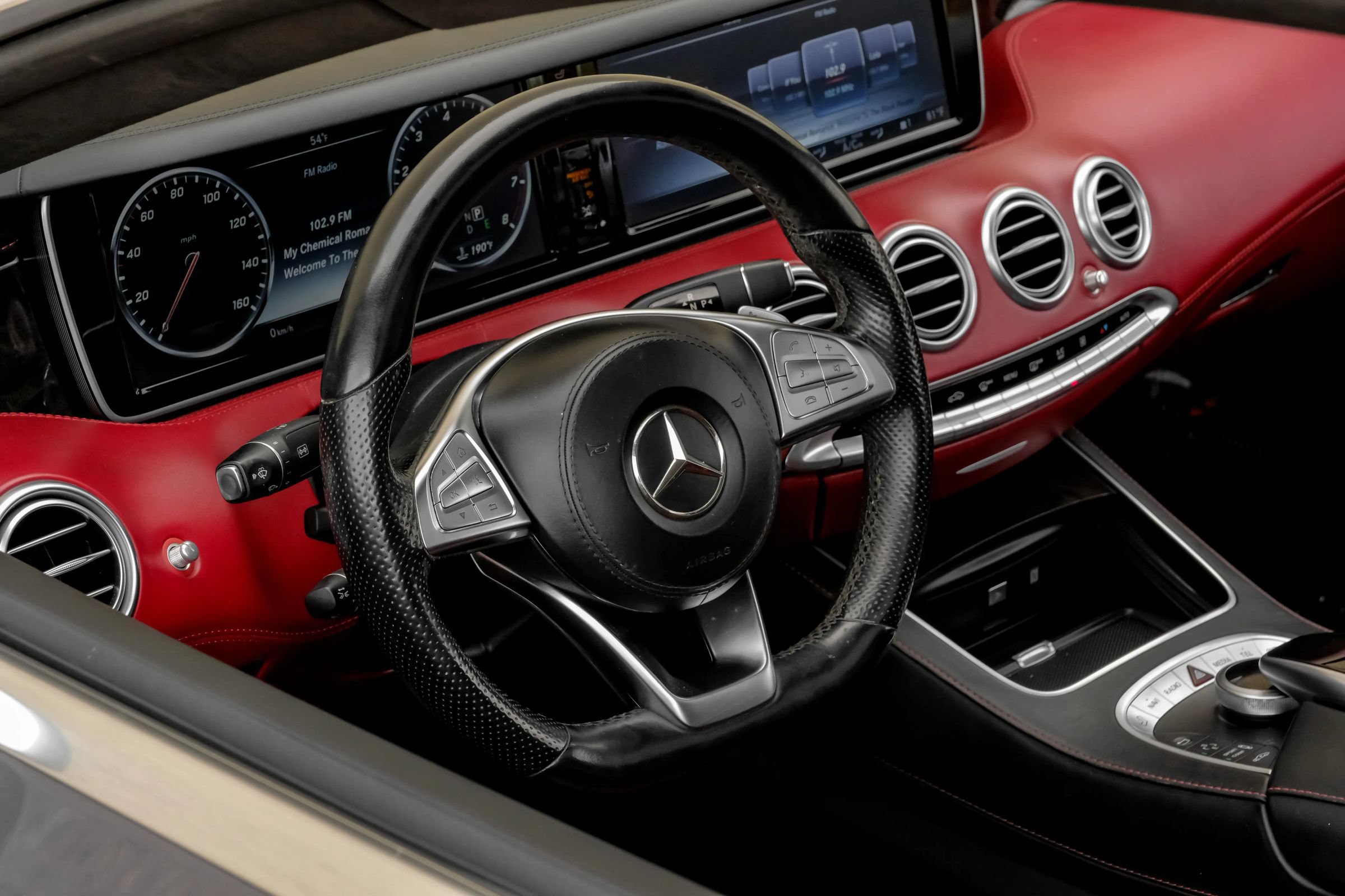 Used 2017 Mercedes-Benz S 550 4MATIC Coupe w/ Premium 1 Package image 17