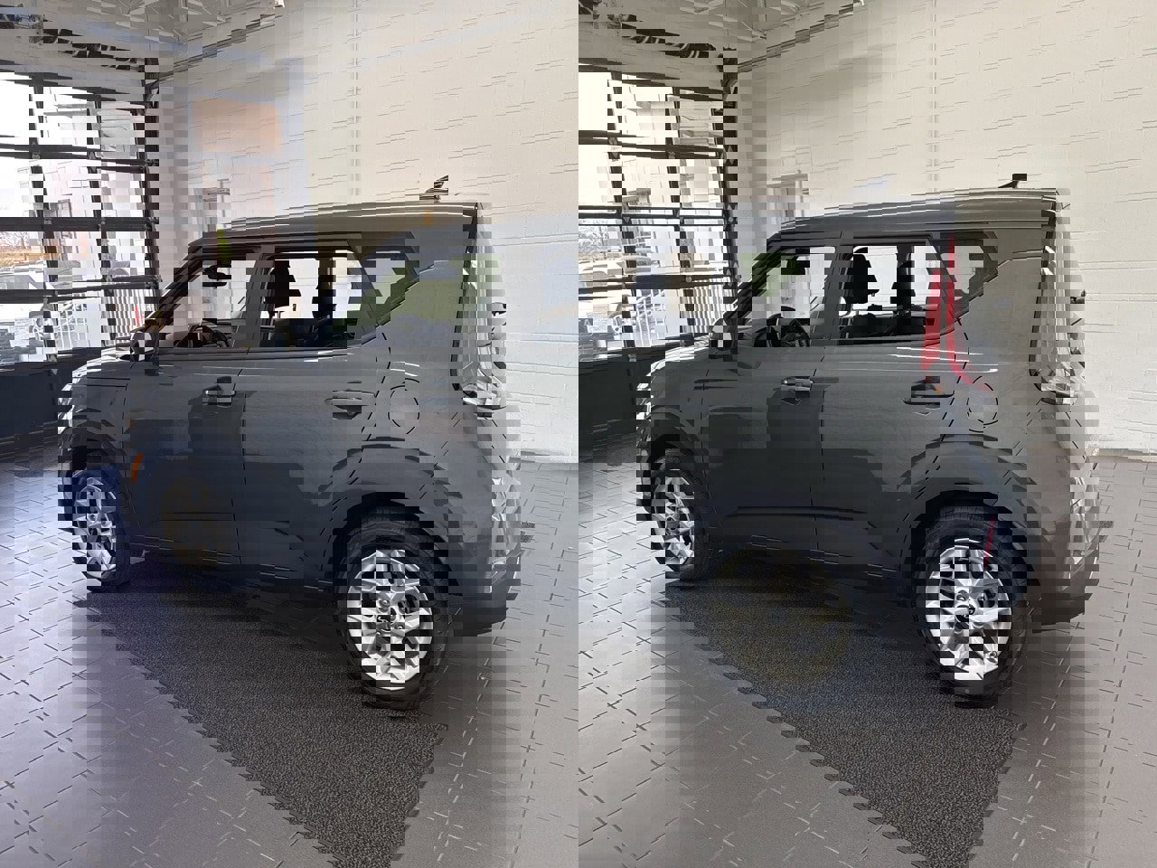 Used 2024 Kia Soul LX w/ Option Group 015 image 5