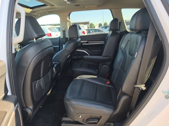 Used 2025 Kia Telluride S AWD/4WD image 11