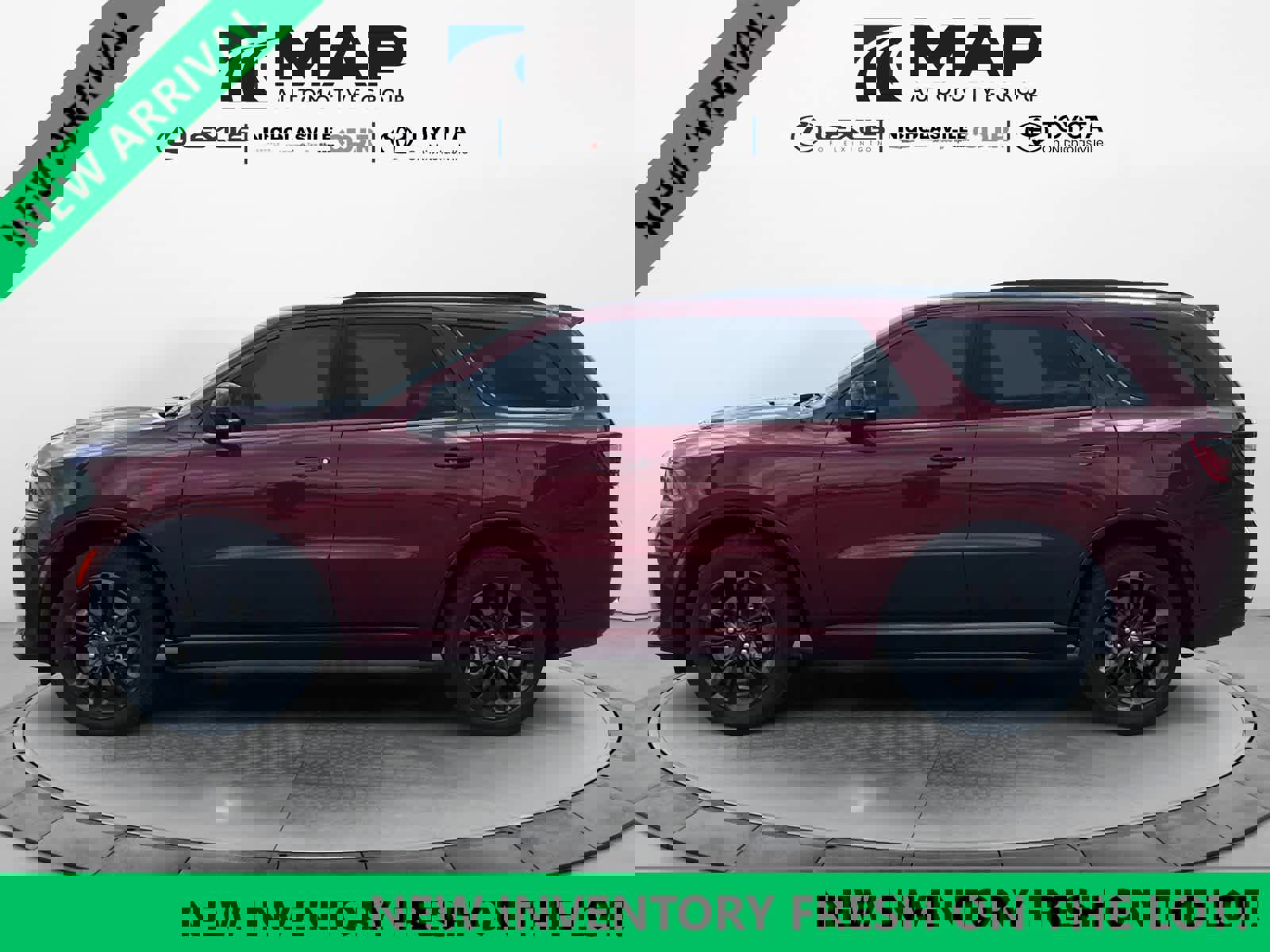 Used 2023 Dodge Durango GT image 2