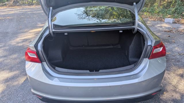 Used 2024 Chevrolet Malibu LT image 12