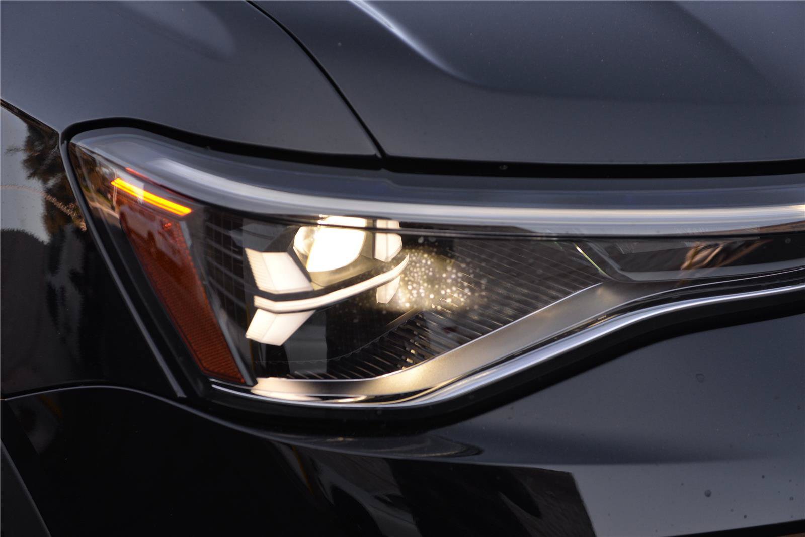 New 2027 Volkswagen Taos S FWD image 10