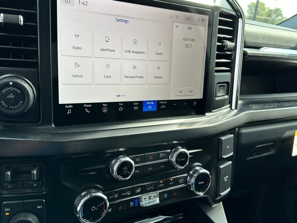 New 2026 Ford F350 Lariat w/ Black Appearance Package AWD/4WD image 21