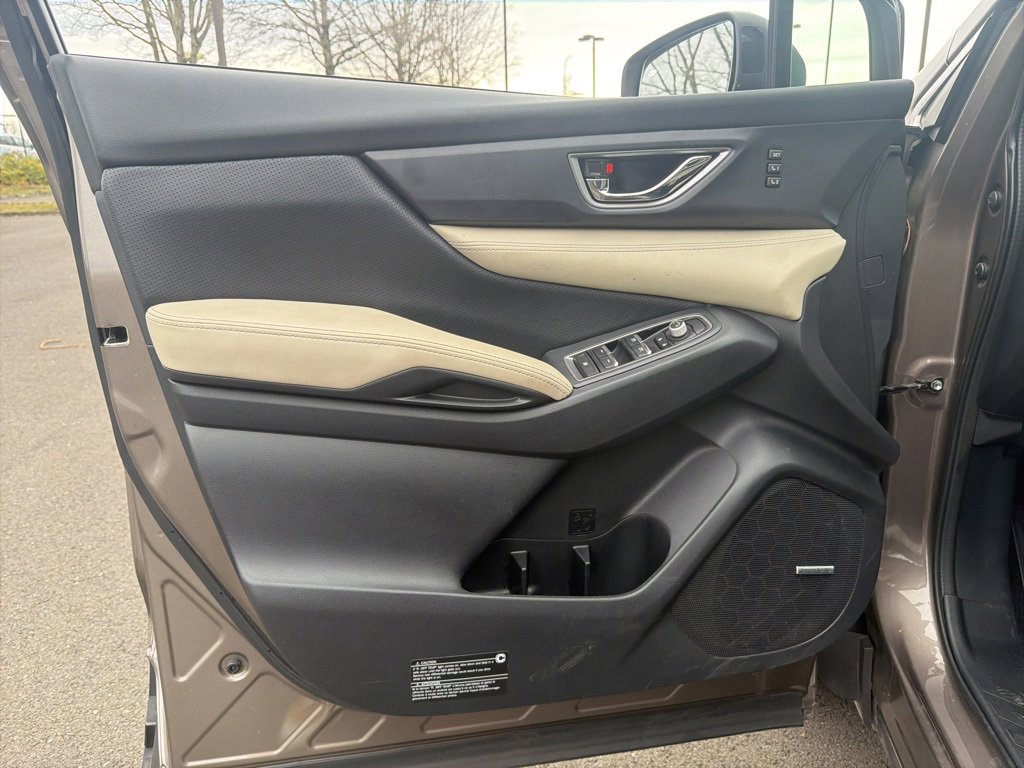 Used 2022 Subaru Ascent Limited w/ Technology Package image 12