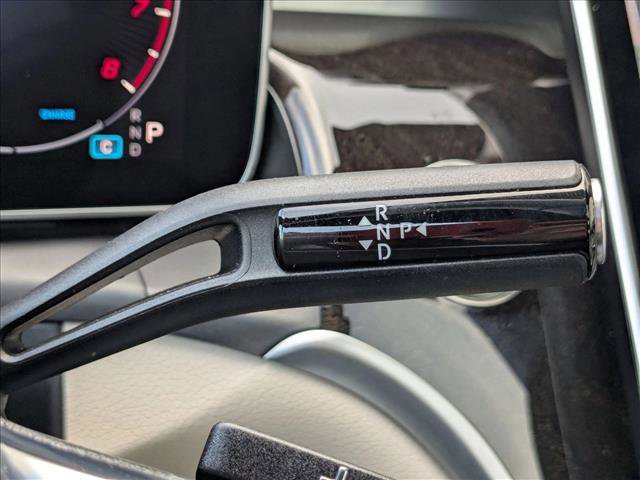 Used 2025 Mercedes-Benz GLC 300 4MATIC image 14