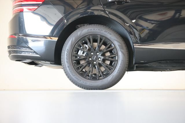 Used 2025 Genesis GV80 2.5T Standard AWD/4WD image 17