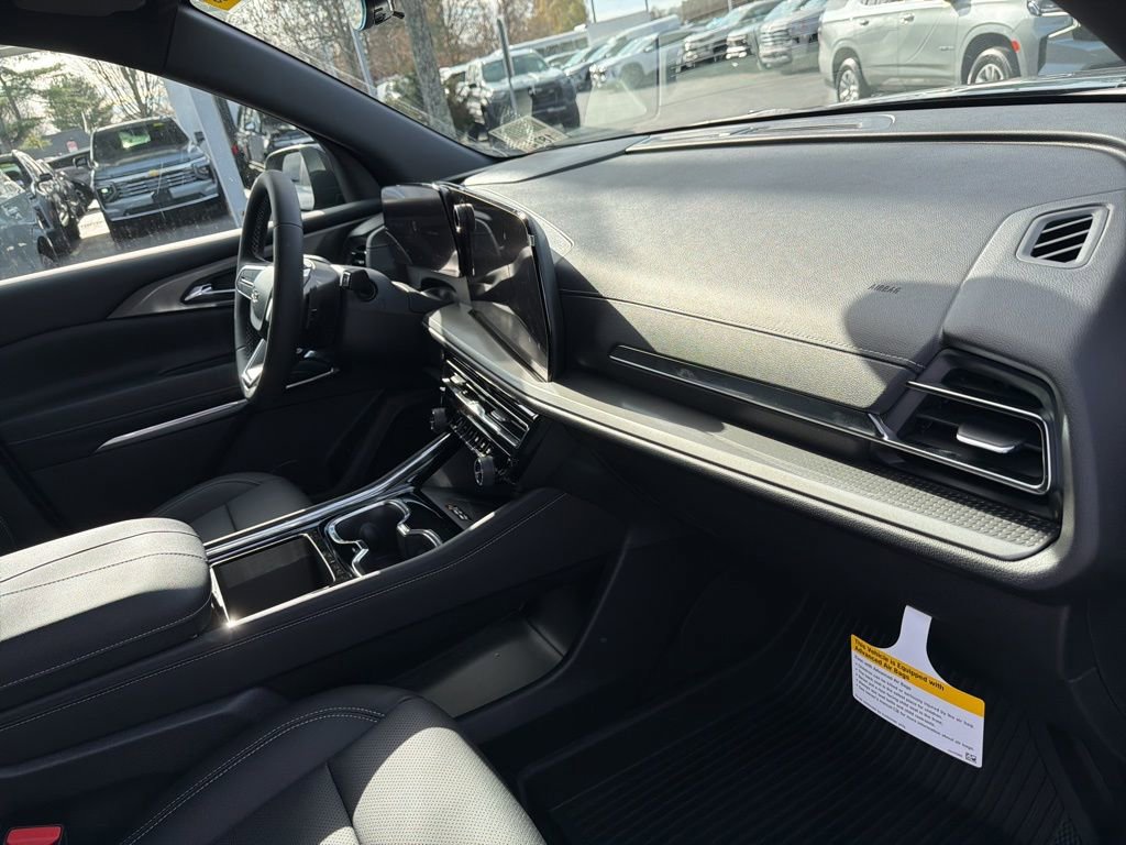 New 2026 Chevrolet Traverse LT w/ Midnight/Sport Edition image 21