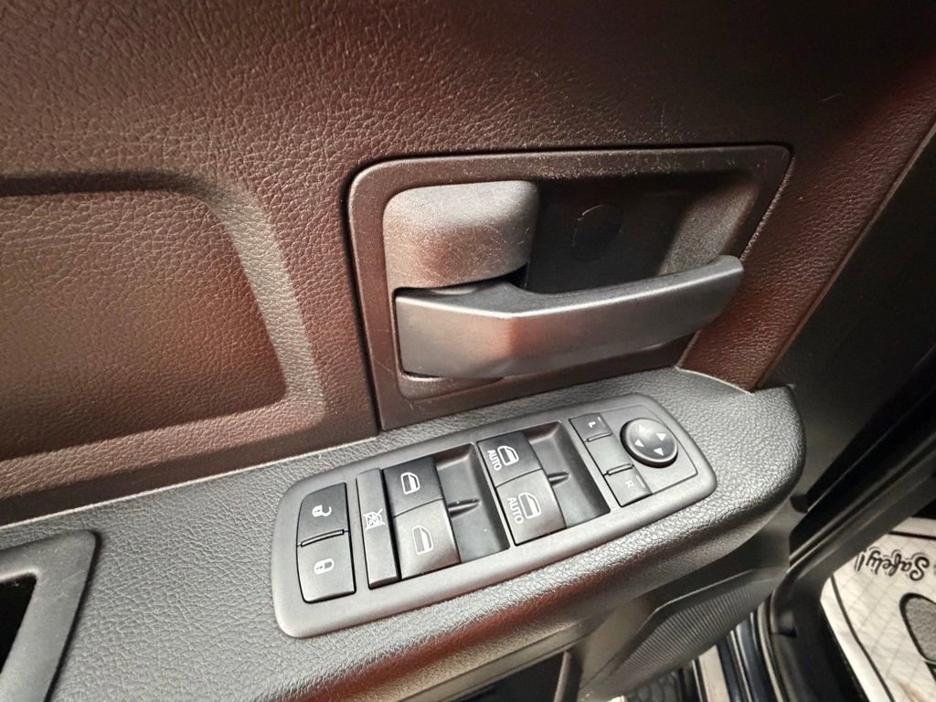 Used 2019 RAM 1500 Express w/ Express Value Package image 24