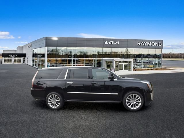 Certified 2019 Cadillac Escalade ESV Platinum AWD/4WD image 2