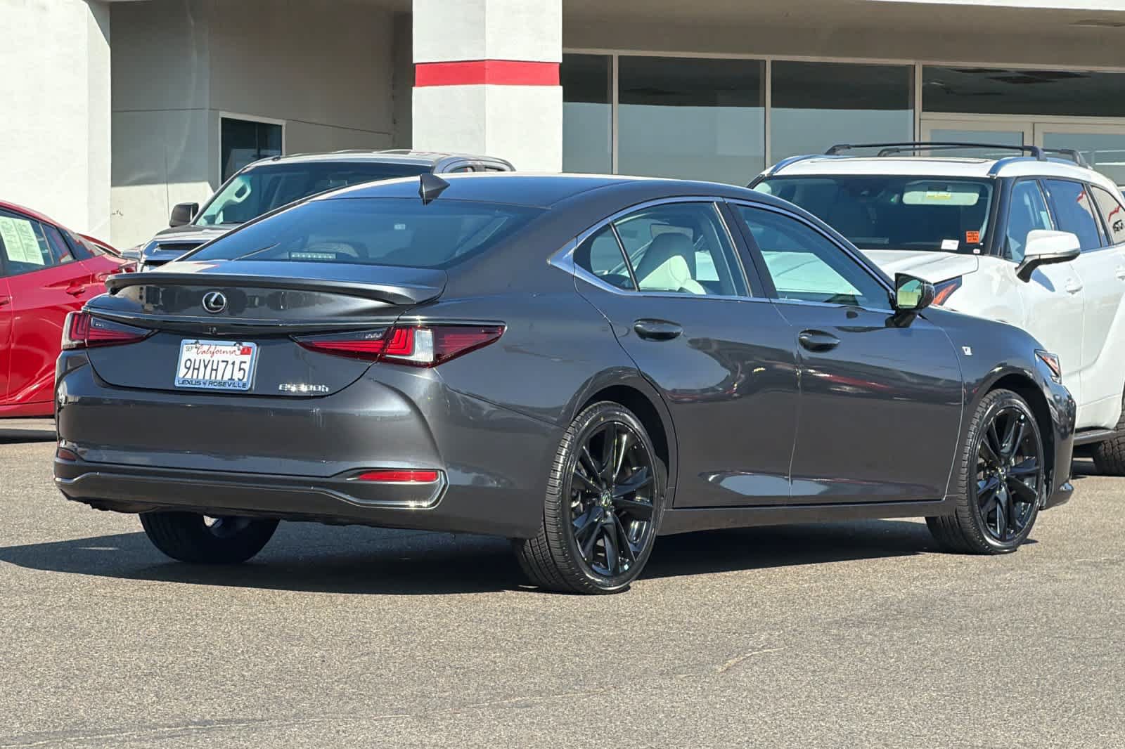 Certified 2023 Lexus ES 300h F Sport w/ Accessory Package (Z2) FWD image 2