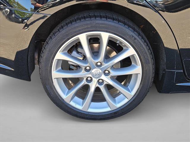 Used 2015 Toyota Avalon XLE Touring w/ Preferred Accessory Package FWD image 23