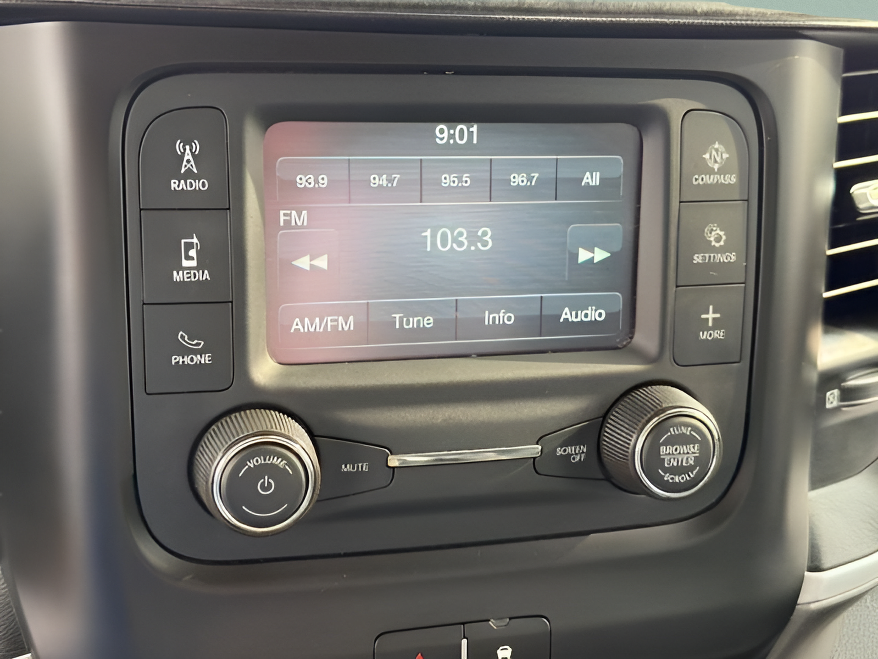 Used 2019 RAM 2500 Big Horn AWD/4WD image 24