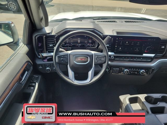 Used 2025 GMC Sierra 1500 SLT AWD/4WD image 10
