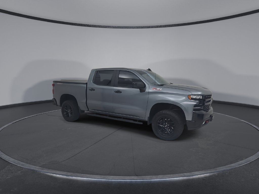 Used 2020 Chevrolet Silverado 1500 LT Trail Boss w/ Convenience Package AWD/4WD image 2