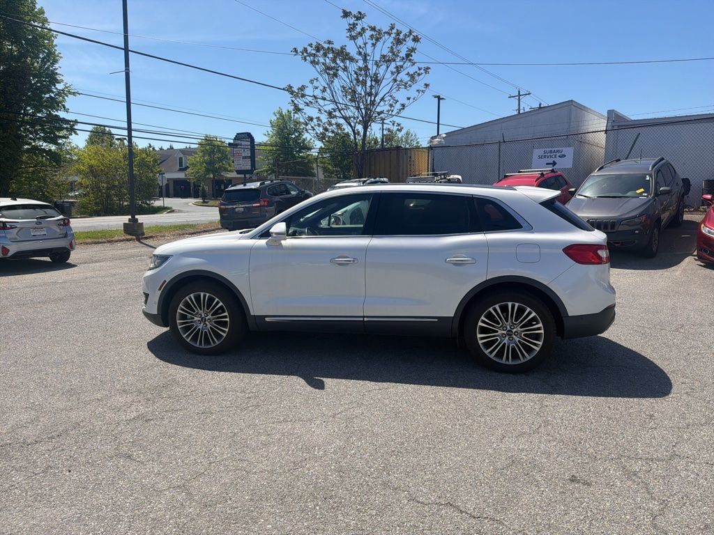 Used 2018 Lincoln MKX Reserve image 9