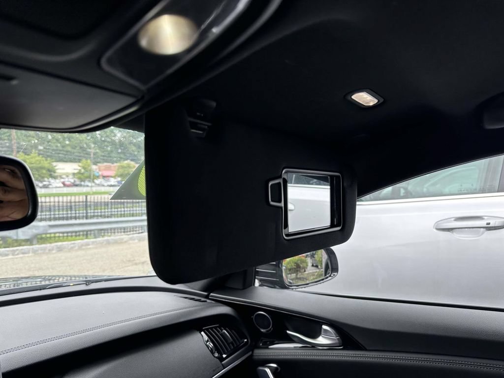 Used 2020 Kia Stinger GT-Line AWD/4WD image 18