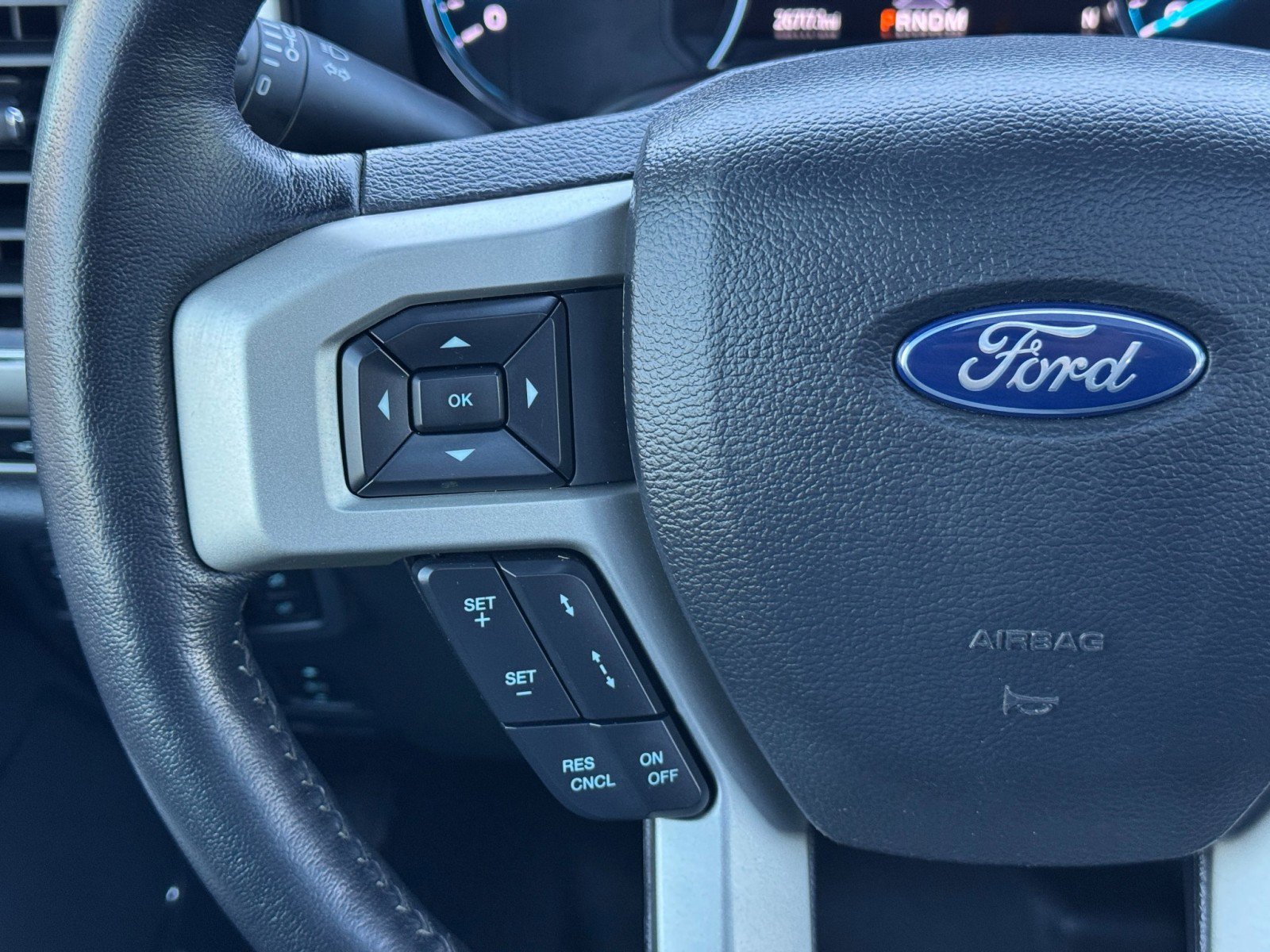 Used 2022 Ford F250 Lariat w/ Lariat Ultimate Package AWD/4WD image 23