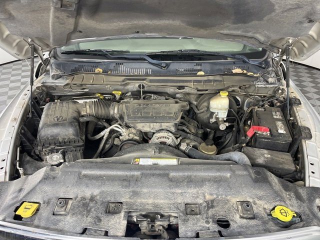 Used 2010 Dodge Ram 1500 Truck SLT image 32
