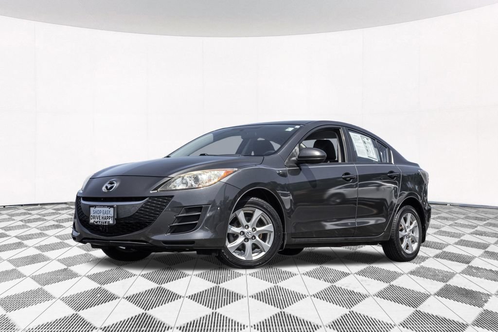 Used 2010 MAZDA MAZDA3 i Touring FWD image 2
