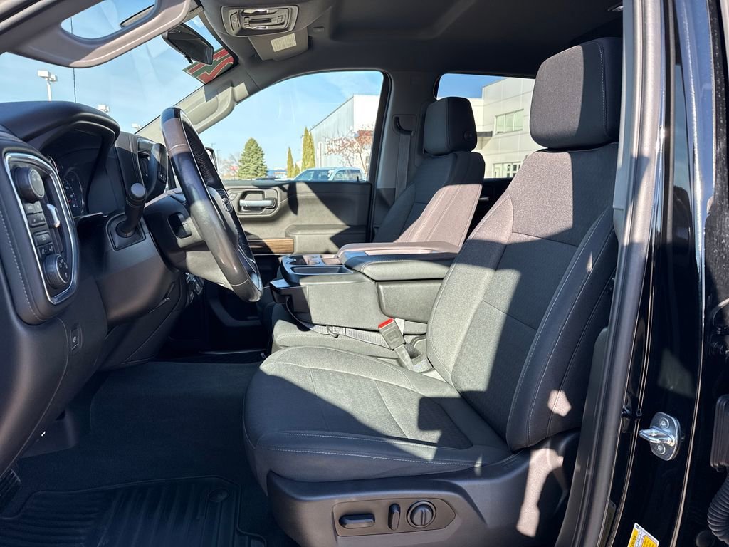Certified 2021 Chevrolet Silverado 1500 LT w/ Z71 Off-Road Package AWD/4WD image 15