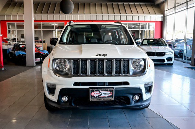 Used 2022 Jeep Renegade Limited w/ Sun, Sound & Wheels Group AWD/4WD image 2