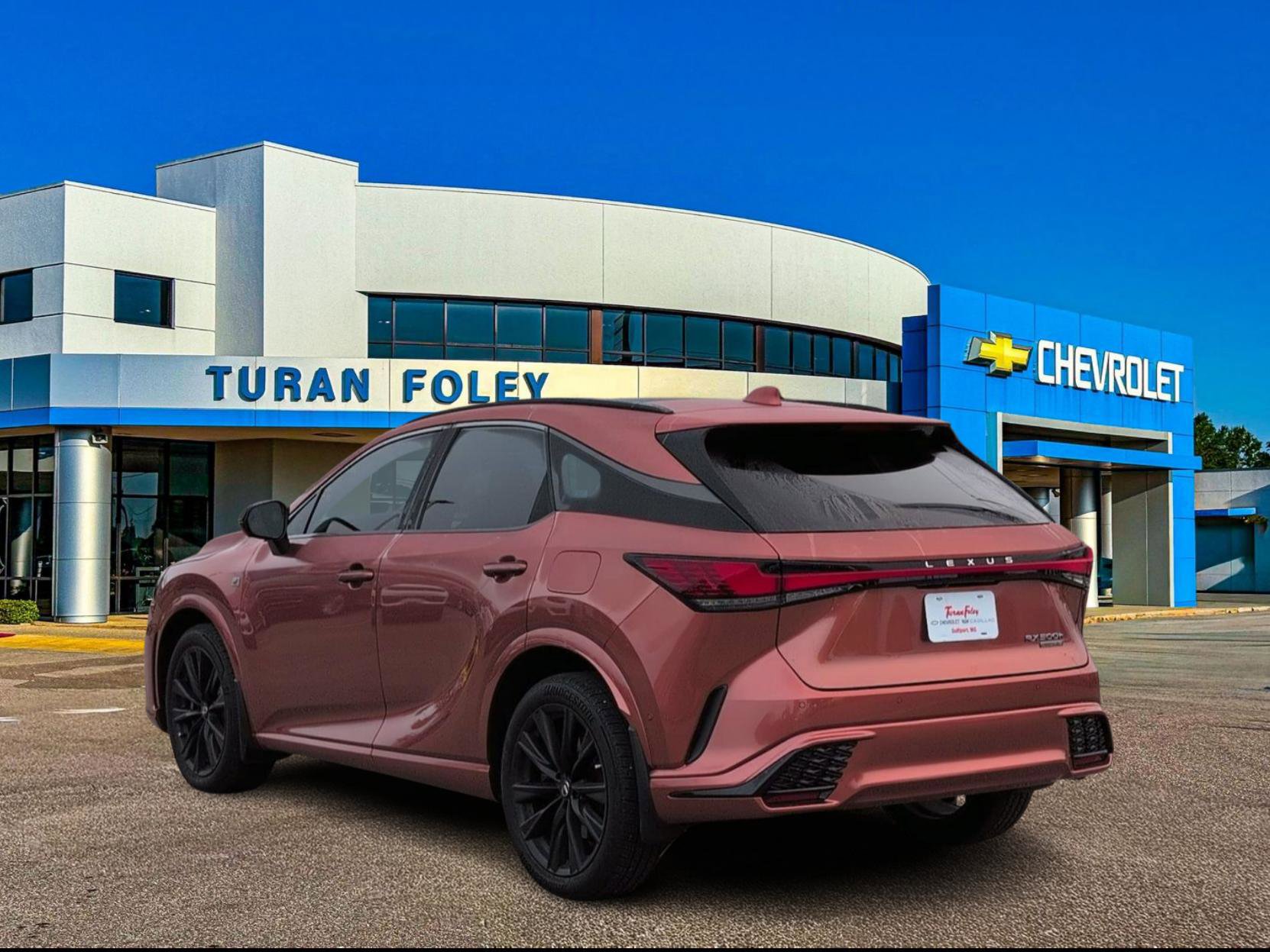 Used 2024 Lexus RX 500h F Sport image 3