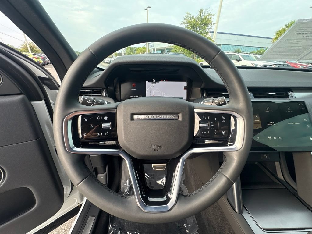 Used 2024 Land Rover Discovery Sport Dynamic SE AWD/4WD image 26