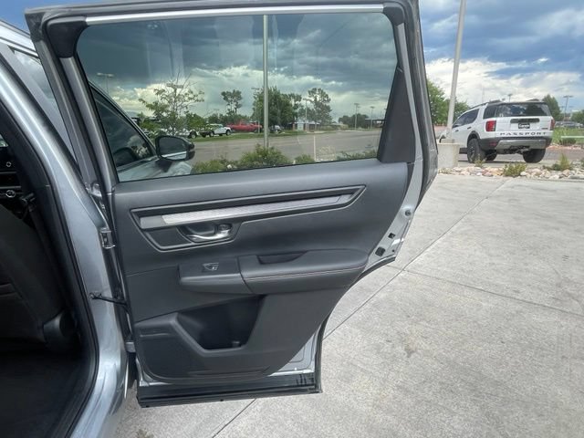 Used 2025 Honda CR-V Sport image 29