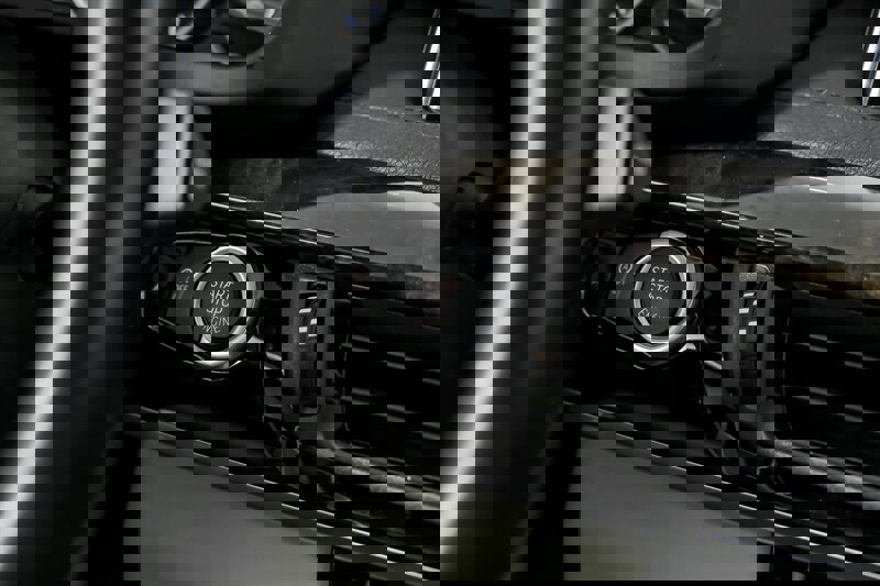 Used 2018 BMW X6 xDrive50i image 28