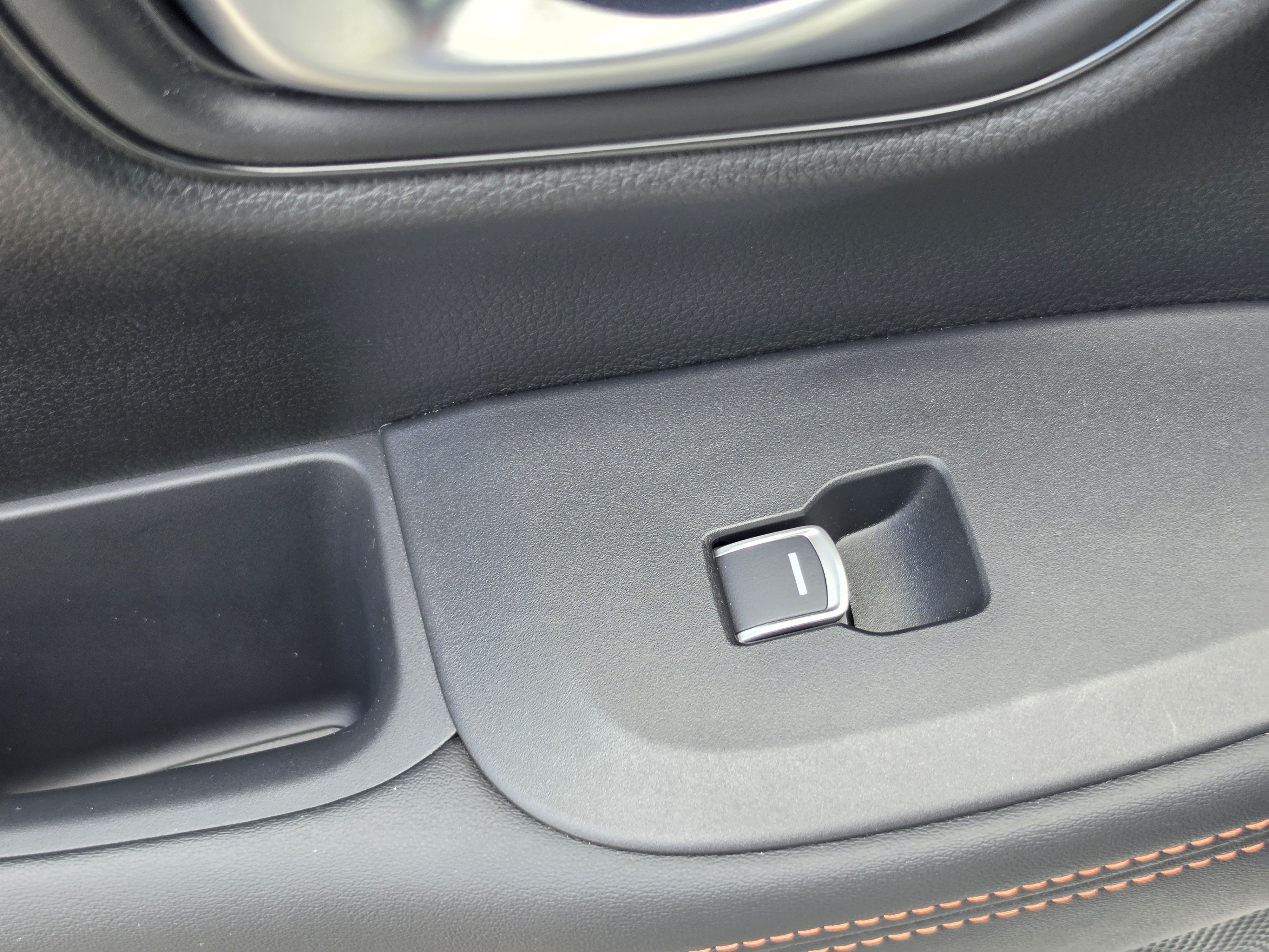 Certified 2024 Honda HR-V Sport image 12