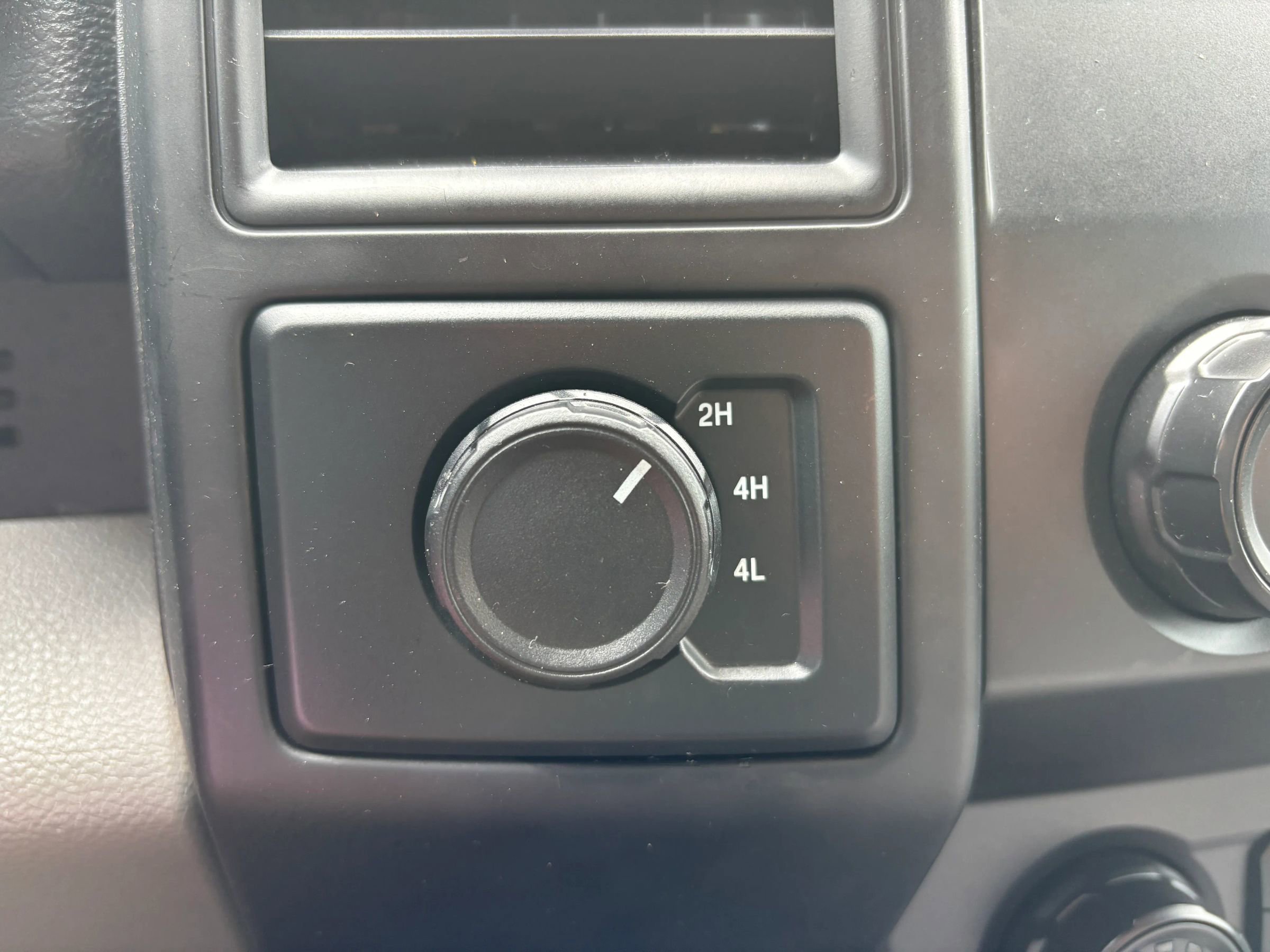 Used 2018 Ford F150 XL w/ XL Power Equipment Group image 26