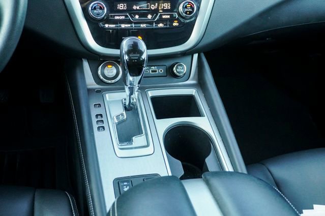 Used 2024 Nissan Murano SV image 12