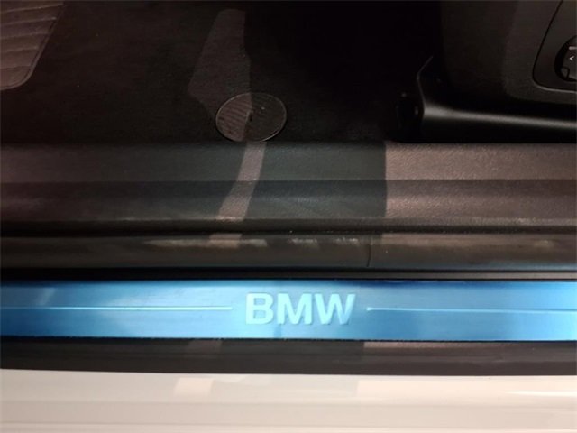 Used 2025 BMW 330i xDrive 330i xDrive w/ Premium Package image 21