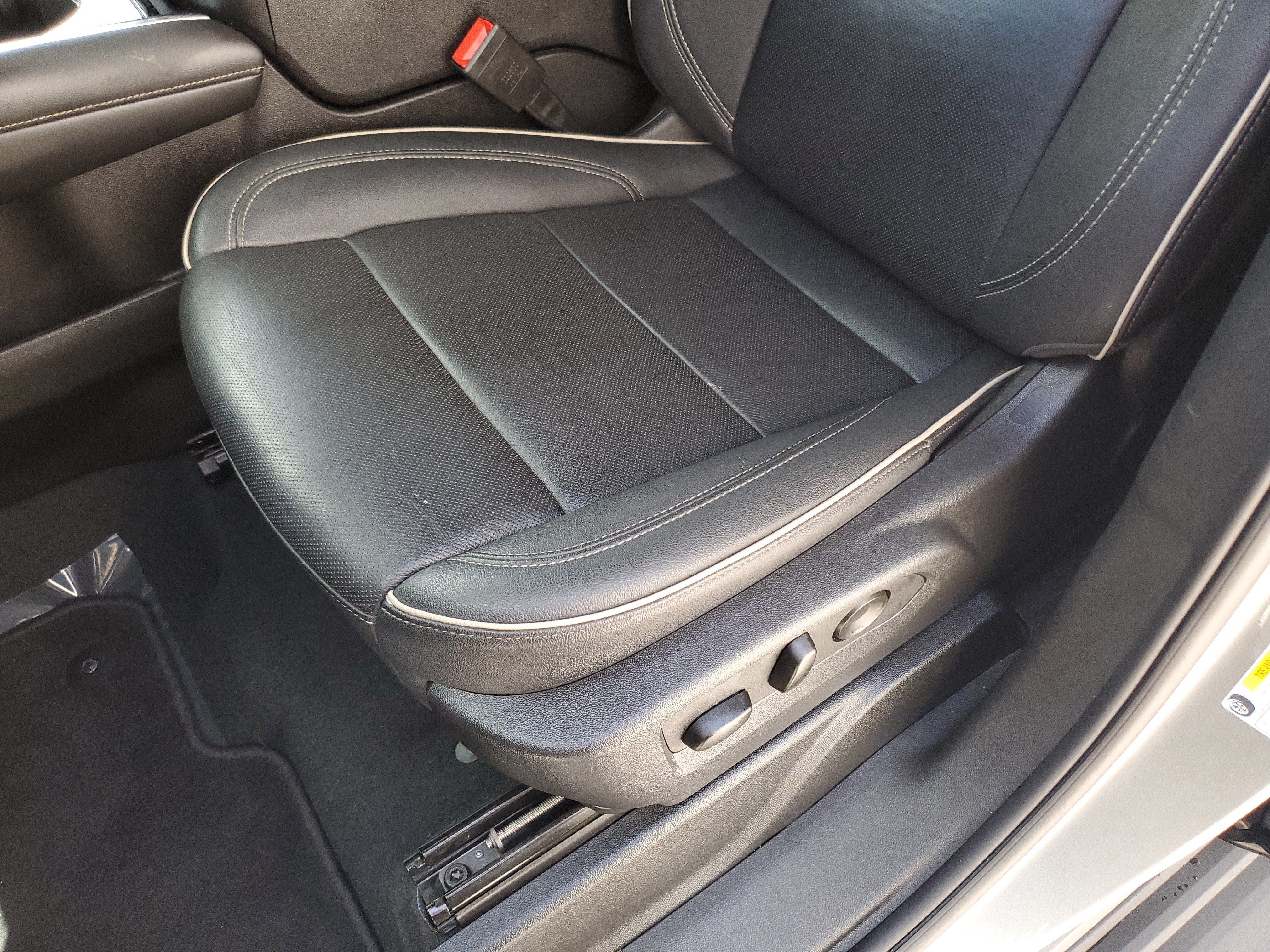 Certified 2025 Chevrolet Tahoe Premier AWD/4WD image 22