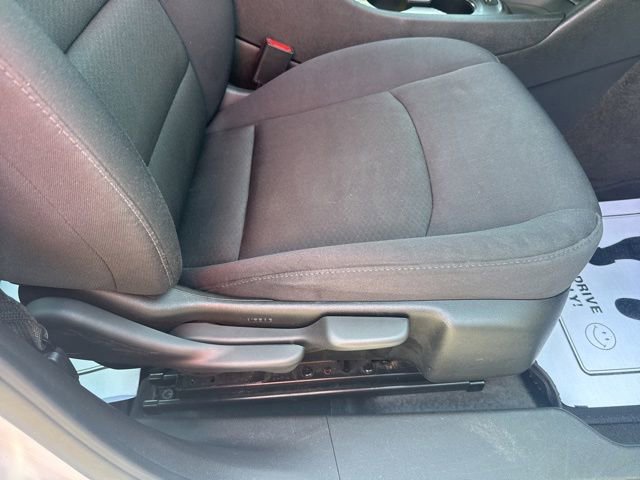 Used 2024 Chevrolet Malibu LT FWD image 15