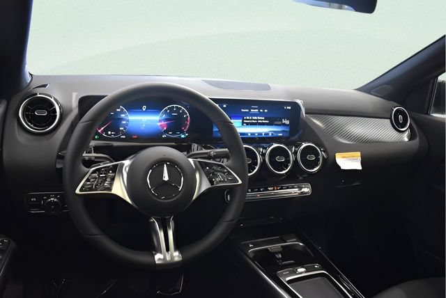 New 2026 Mercedes-Benz GLA 250 4MATIC image 25