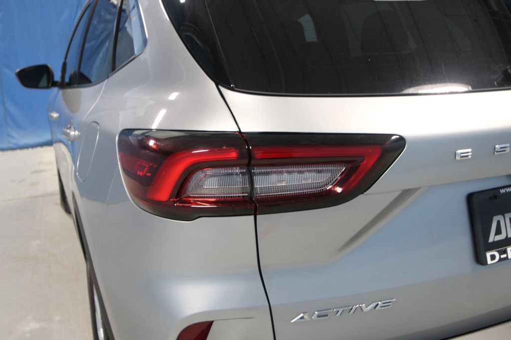 Used 2024 Ford Escape Active AWD/4WD image 33