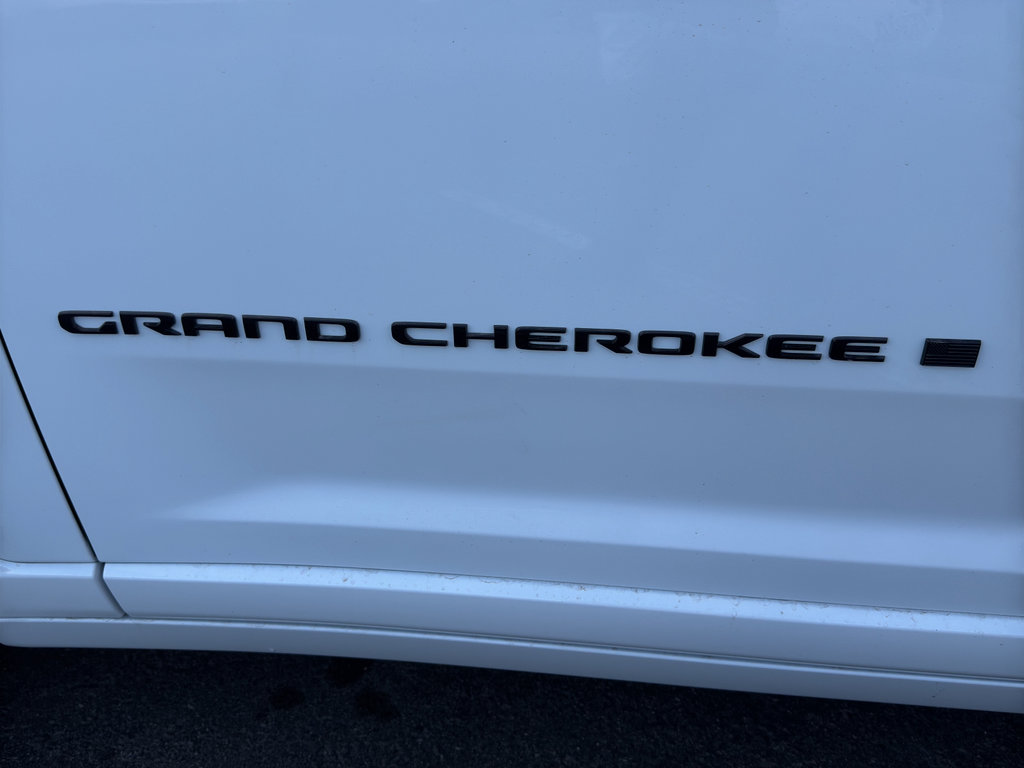 New 2026 Jeep Grand Cherokee L Limited AWD/4WD image 36