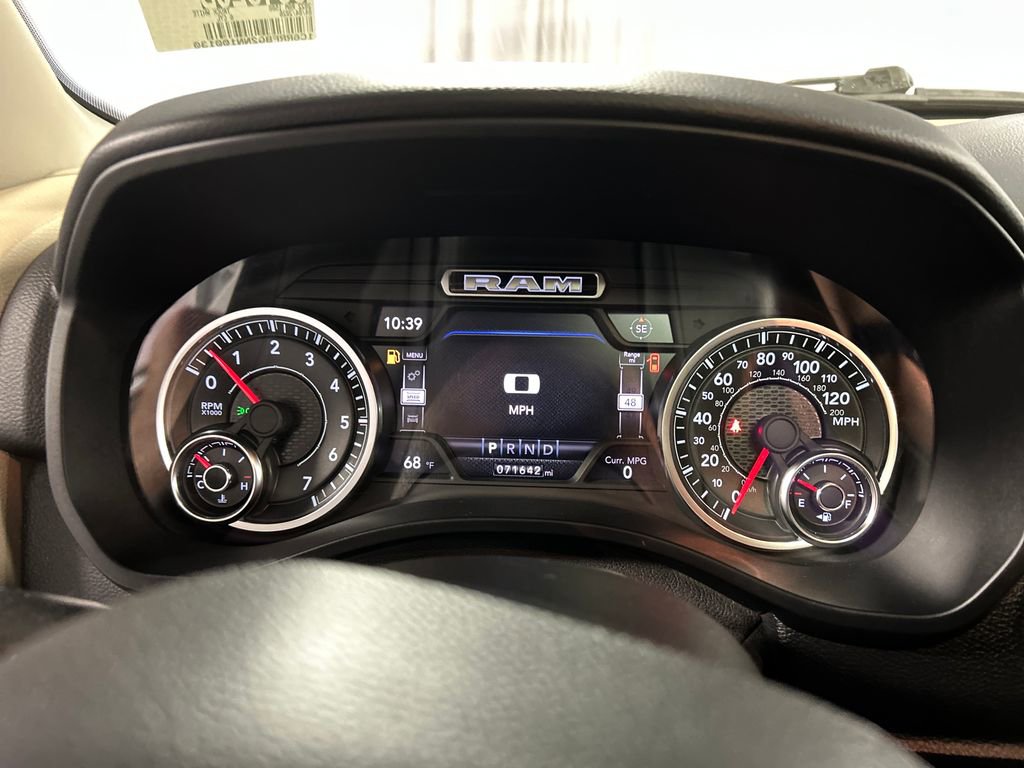 Used 2022 RAM 1500 Big Horn AWD/4WD image 16
