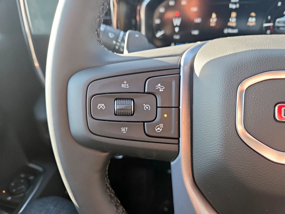 New 2026 GMC Sierra 1500 Elevation image 17