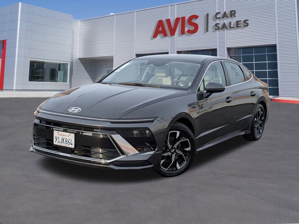 Used 2025 Hyundai Sonata SEL image 1