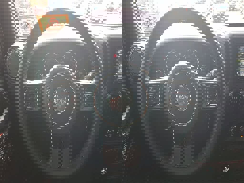 Used 2017 Jeep Wrangler Unlimited Rubicon image 21